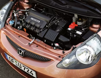 Під капотом Honda Jazz '2005–08