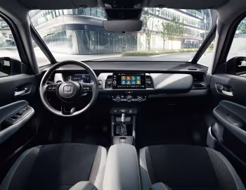 Painel frontal Honda Jazz e:HEV Advance Sport [EU-spec] '2023–pr.