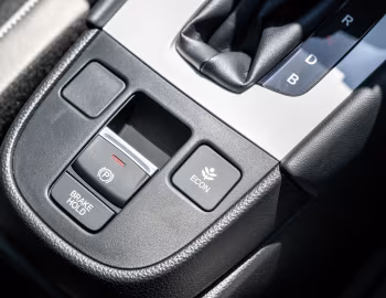 Interior Honda Jazz e:HEV Crosstar [UK-spec] '2023–pr.