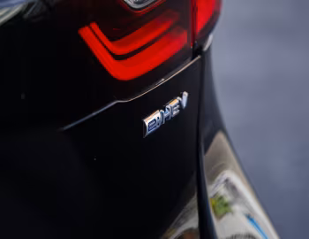 Honda Jazz e:HEV Crosstar [EU-spec] '2023–pr.