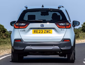 Honda Jazz e:HEV Crosstar [UK-spec] '2023–pr.