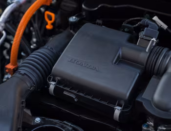 Sous la capuche Honda Jazz e:HEV Crosstar [EU-spec] '2023–pr.