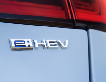 Honda Jazz e:HEV Crosstar [UK-spec] '2020–23
