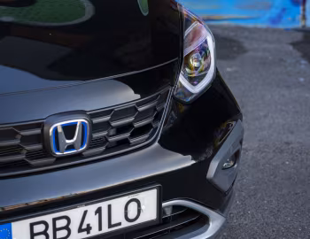 Honda Jazz e:HEV Crosstar [EU-spec] '2023–pr.