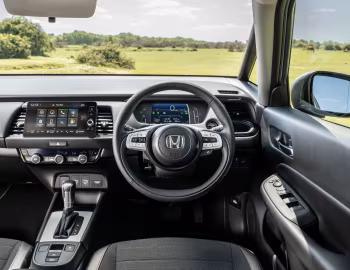 Передня панель Honda Jazz e:HEV Crosstar [UK-spec] '2023–н.ч.