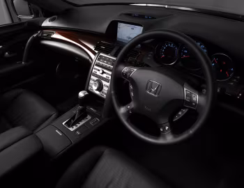 Painel frontal Honda Legend [UK-spec] (KB1) '2004–08
