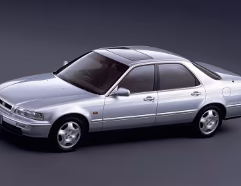 Honda Legend [Japan] (KA7) '10.1990–01.1996