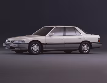 Honda Legend V6Xi [Japan] (KA2) '10.1985–08.1987