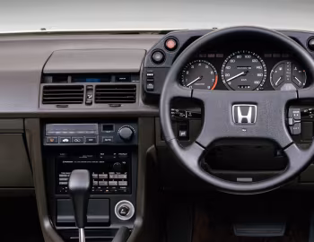 Передня панель Honda Legend V6Xi [Japan] (KA2) '10.1985–08.1987