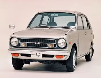 Honda Life 4-door '06.1971–10.1974