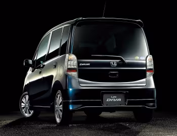 Honda Life Diva (JC1) '11.2010–04.2014