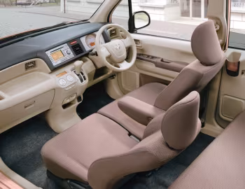 Інтер'єр Honda Life Pastel (JC1) '11.2008–11.2010
