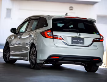 Modulo Honda Jade Hybrid '2015–18