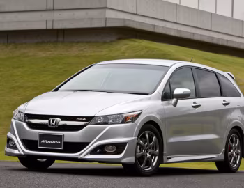 Modulo Honda Stream (RN6) '2009–14