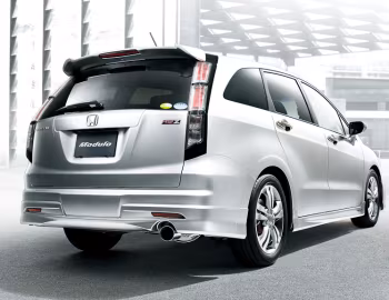 Modulo Honda Stream (RN6) '2009–14