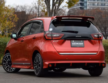 Mugen Honda Fit Luxe '09.2022–pr.