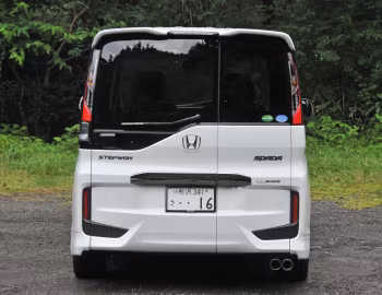 Mugen Honda StepWGN '01.2016–17