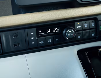 Interior Honda N-BOX '10.2023–26