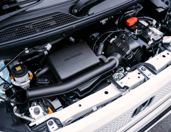 Під капотом Honda N-BOX '10.2023–26