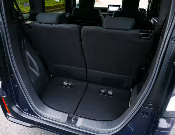 Porta-malas Honda N-BOX Custom '10.2023–26