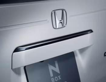 Honda N-BOX Custom "Black Style" '12.2025–26