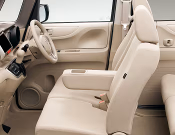 Interior Honda N Box+ (JF1) '07.2012–02.2020