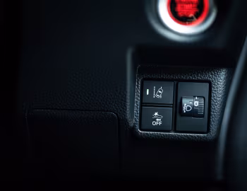Interior Honda N-BOX Custom (JF3/4) '09.2017–12.2020