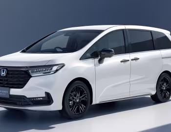 Honda Odyssey e:HEV Absolute EX "Black Edition" [Japan] '2023–pr.