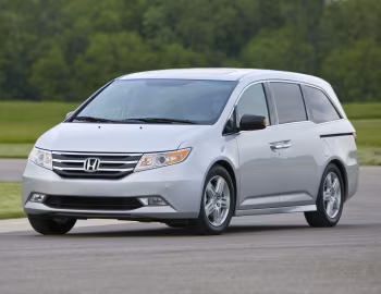 2011–13 Honda Odyssey Touring [North America] '2010–13