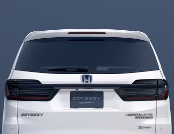 Honda Odyssey e:HEV Absolute EX "Black Edition" [Japan] '2023–pr.