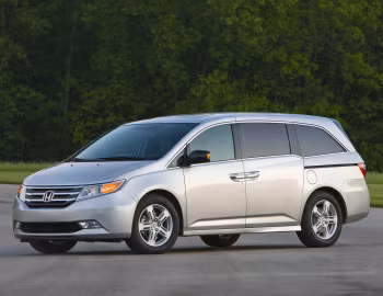 2011–13 Honda Odyssey Touring [North America] '2010–13