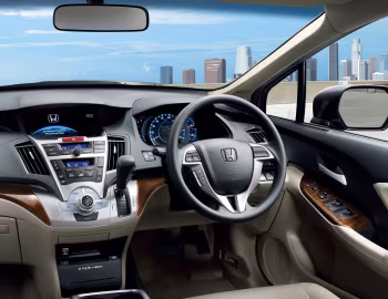 Передня панель Honda Odyssey [Japan] (RB3) '10.2011–09.2013