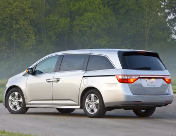2011–13 Honda Odyssey Touring [North America] '2010–13