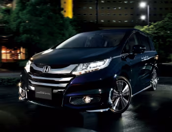 Honda Odyssey Absolute '11.2013–11.2017