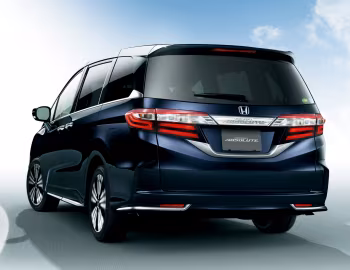 Honda Odyssey Absolute '11.2013–11.2017