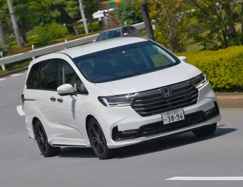 Honda Odyssey Absolute [Japan] '11.2020–09.2022