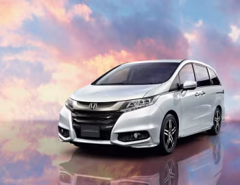 Honda Odyssey Absolute '11.2013–11.2017