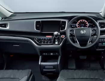 Передня панель Honda Odyssey Absolute Hybrid [Japan] '11.2017–11.2020