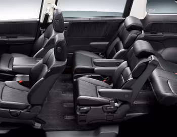 Інтер'єр Honda Odyssey Hybrid '02.2016–11.2017