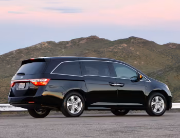 2011–13 Honda Odyssey Touring [North America] '2010–13