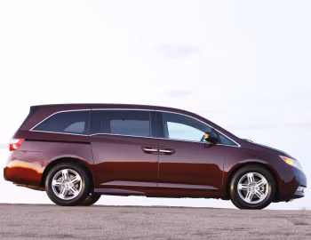2011–13 Honda Odyssey Touring [North America] '2010–13