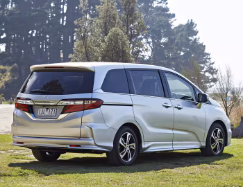 Honda Odyssey VTi-L [Australia] '2014–17