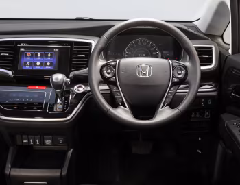 Передня панель Honda Odyssey VTi-L [Australia] '2017–21
