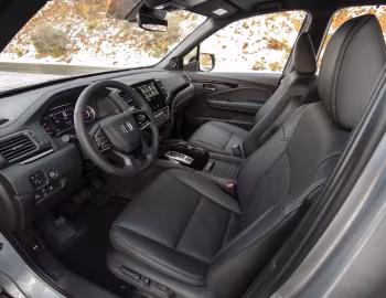 Интерьер 2019–24 Honda Passport [North America] '2019–24