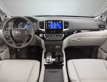 Painel frontal 2016–18 Honda Pilot [North America] '2015–18