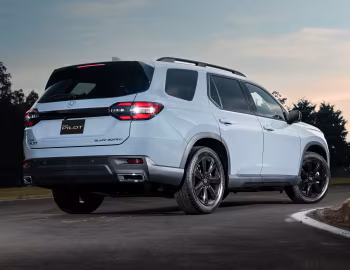 2023–25 Honda Pilot "Black Edition" [Mexico] '2023–25