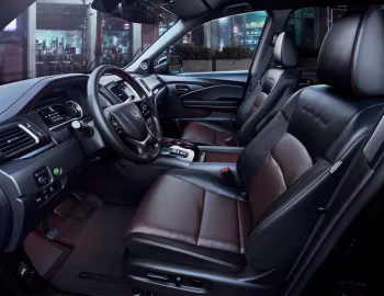 Інтер'єр 2020–22 Honda Pilot "Black Edition" [North America] '2019–22