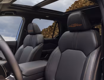 Interior 2023–25 Honda Pilot TrailSport '12.2022–25