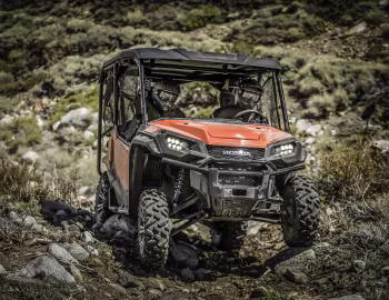 Honda Pioneer 1000 Deluxe '2015–pr.