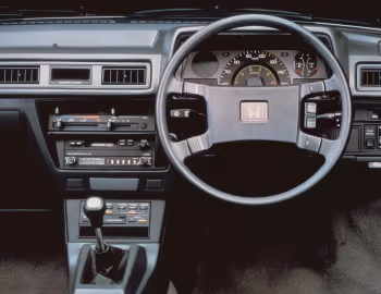 Painel frontal Honda Prelude XR [Japan] (E-SN) '10.1981–10.1982